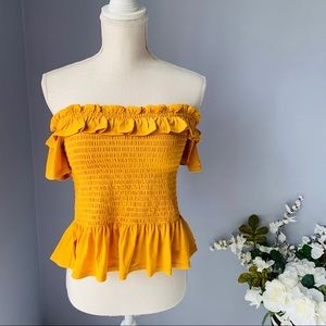 BCBGeneration Off-The-Shoulder, size S💕